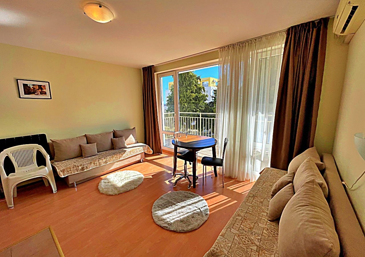 Studio z widokiem na basen w Imperial Fort Club, Sveti Vlas – 44 m², parter, 59.900 €