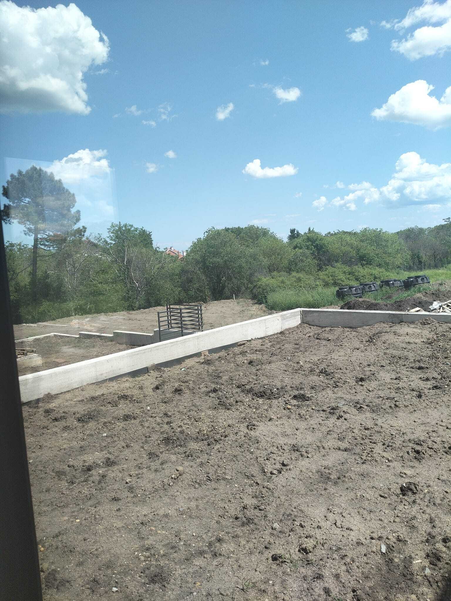 Nowy budynek dwupiętrowy w regionie Wetren, Burgas, Bułgaria.