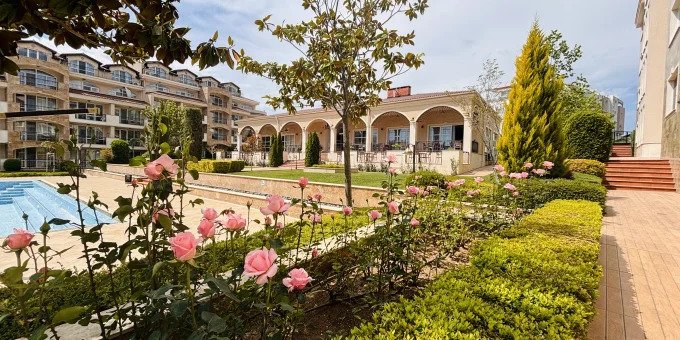 Elegancka panorama-mieszkanie w kompleksie Atia Resort, Chernomorec