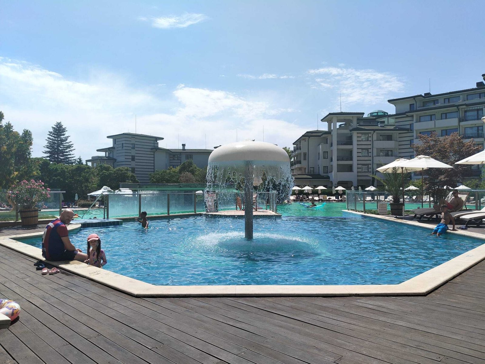 Ravda Bułgaria, mieszkanie z 3 pokojami i widokiem na morze, Emerald Resort