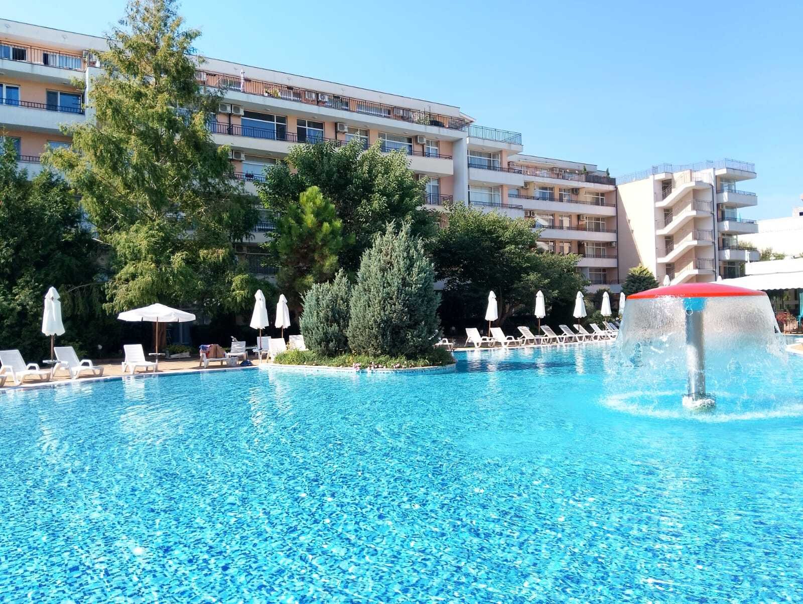 Sunny Beach: 3-pokojowe mieszkanie w kompleksie Grand Kamelia, Słoneczny Brzeg, Bułgaria 