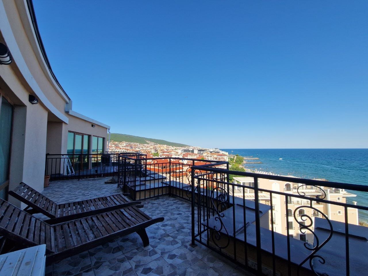 Dwupokojowy apartament z frontalnym widokiem na morze, Grand Hotel Sveti Vlas, Bułgaria