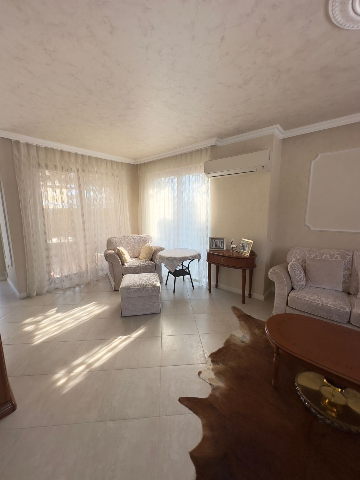 Dom z trzema sypialniami w Victoria Residences