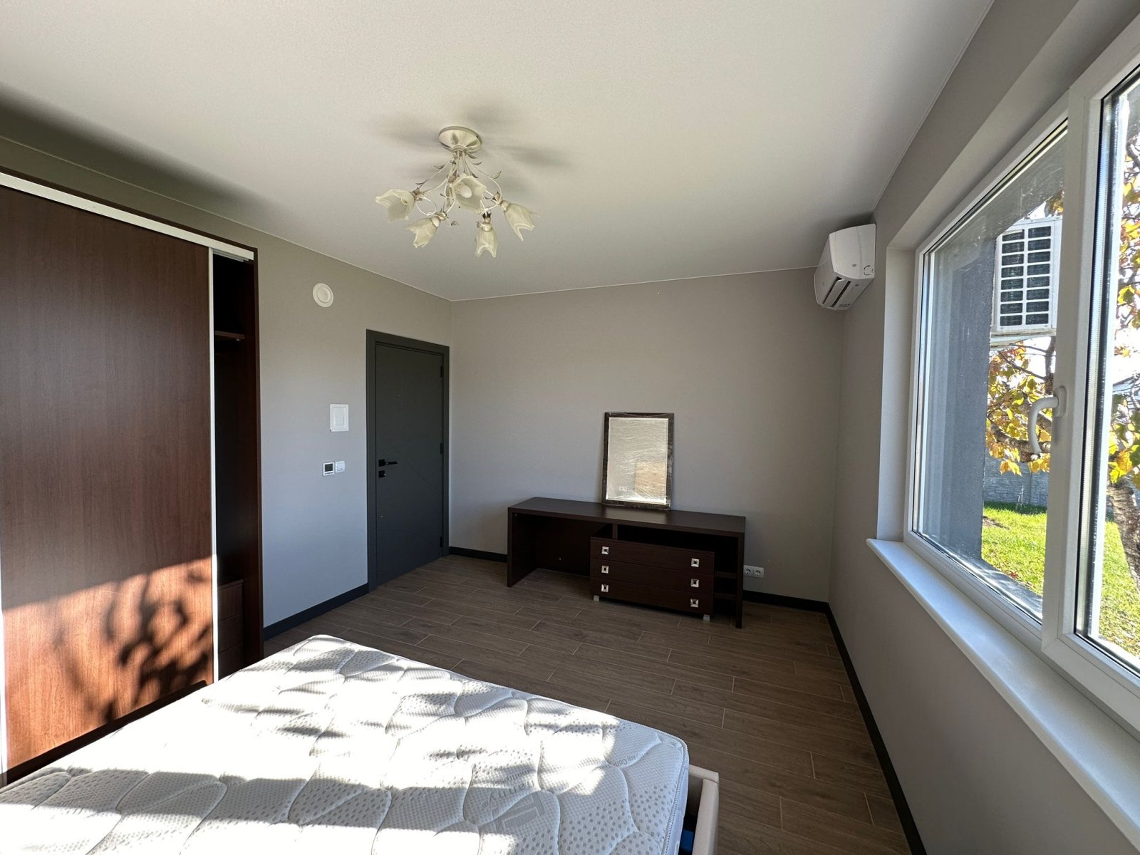 Dom jednorodzinny w wiosce Gyulovtsa, region Burgas, Bułgaria