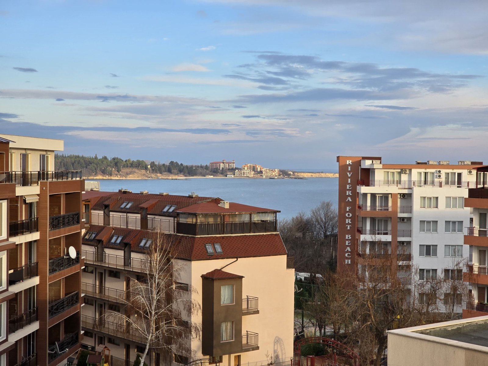 Mała kamienica 1+3 Lazur 10 Ravda