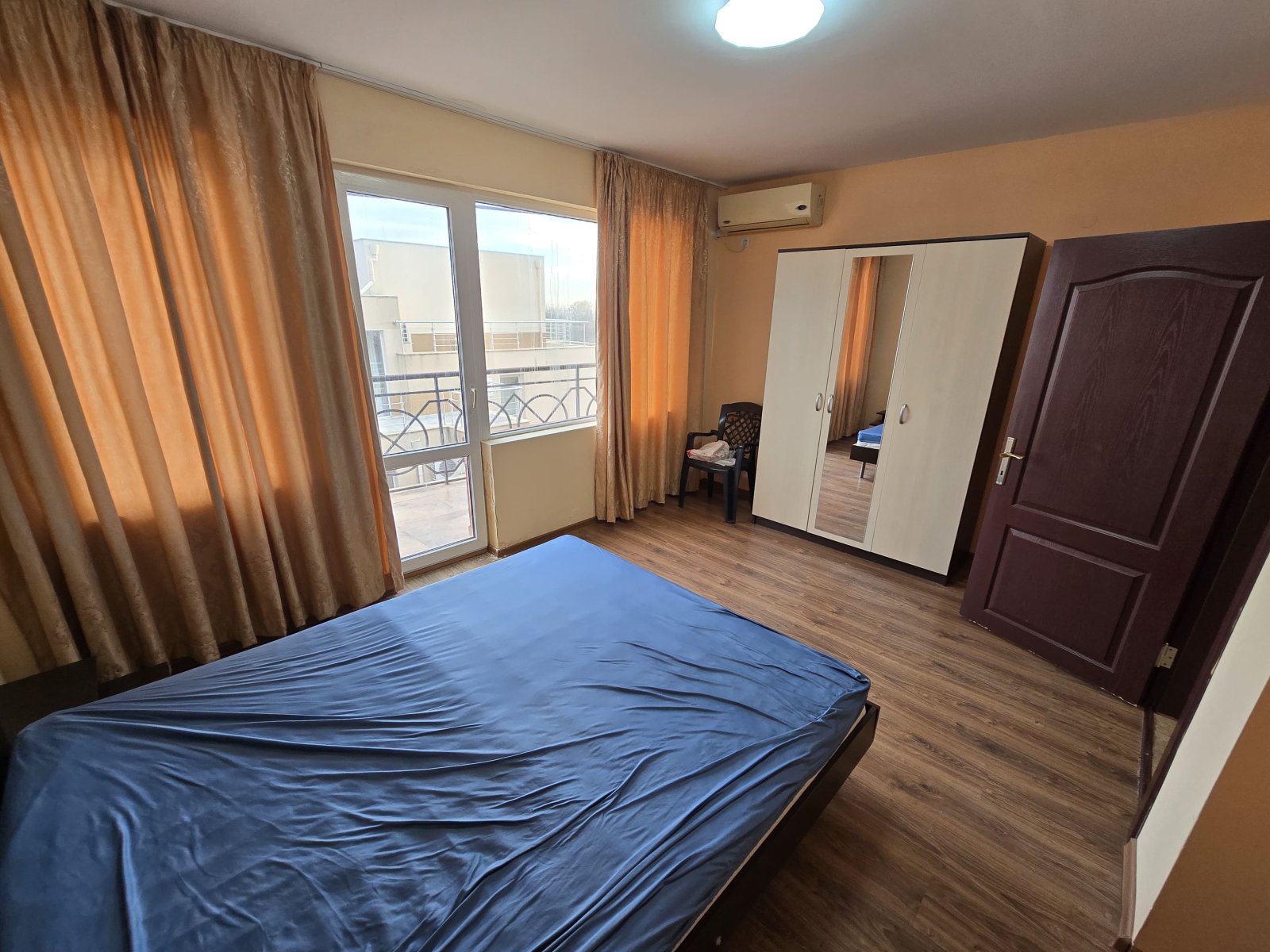 Mała kamienica 1+3 Lazur 10 Ravda