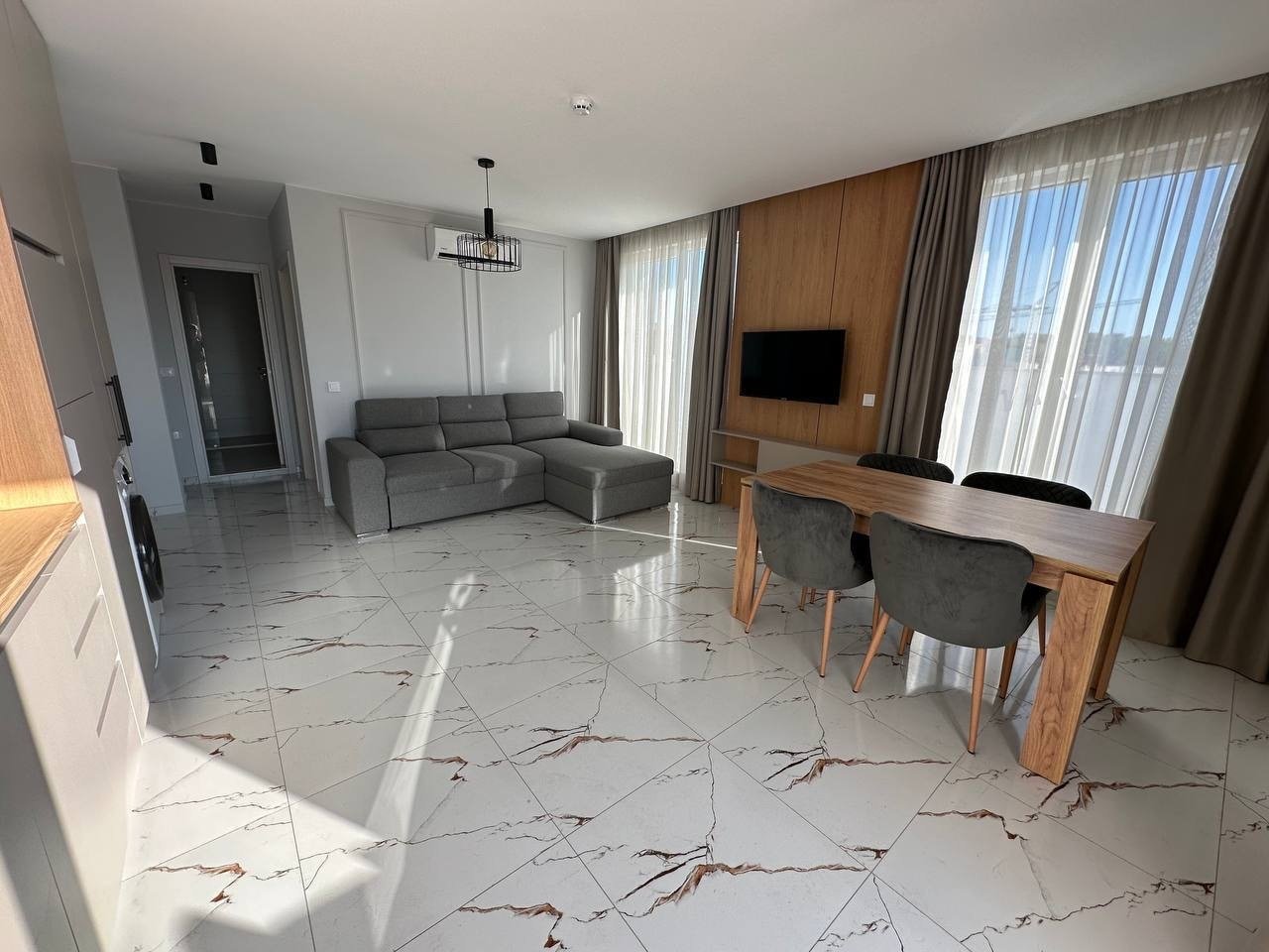 1+1-apartament w kompleksie Emilia Romana