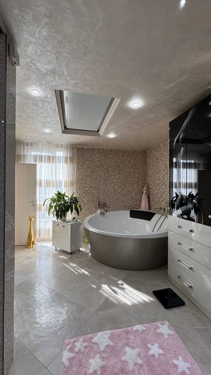 Penthouse z czterema sypialniami w kompleksie Atlantis Sarafovo w Bułgarii