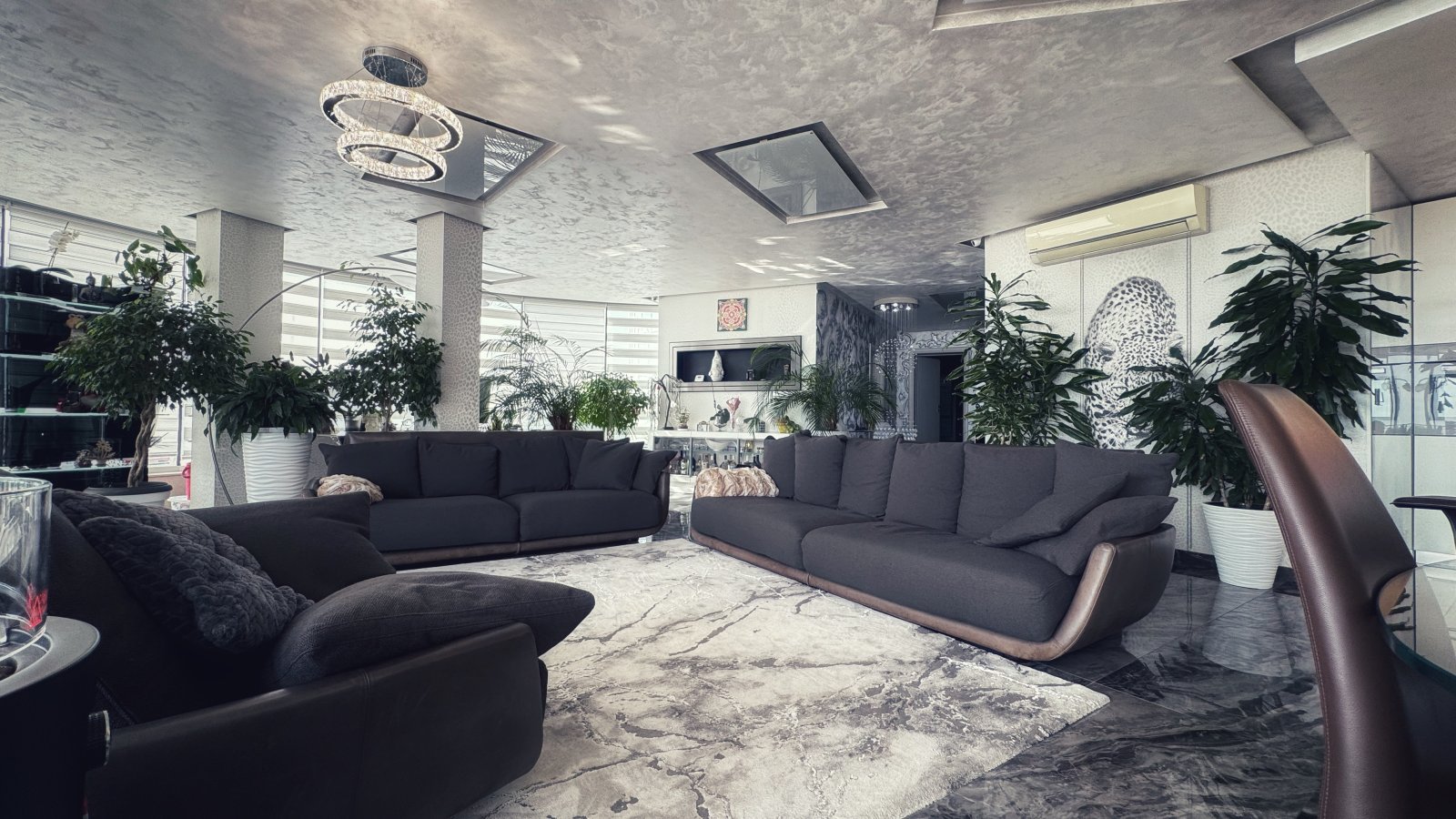 Penthouse z czterema sypialniami w kompleksie Atlantis Sarafovo w Bułgarii