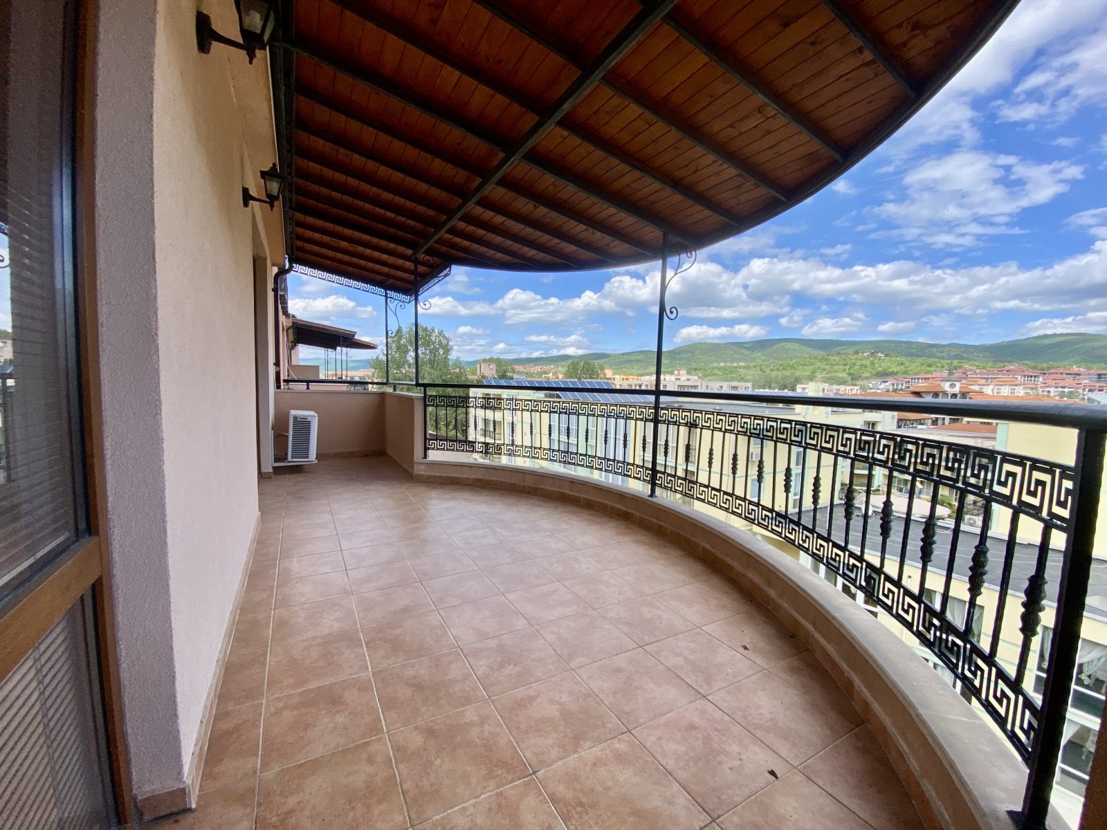 Penthouse w kompleksie Efir