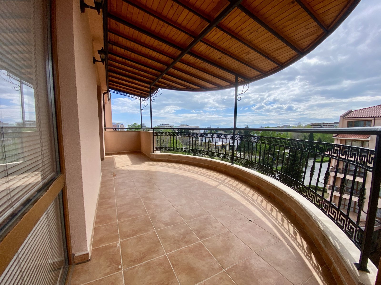 Penthouse w kompleksie Efir