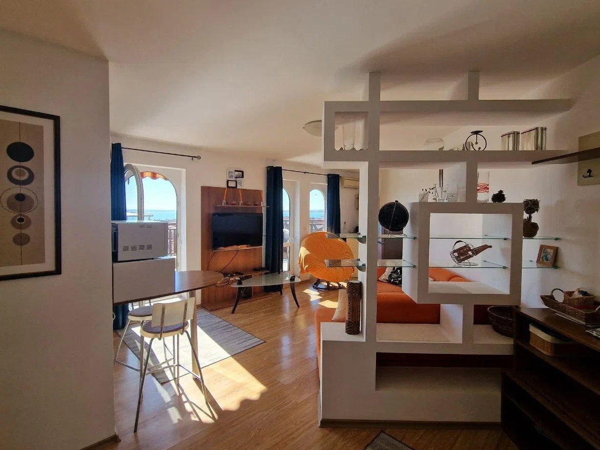 Dwupokojowe mieszkanie typu penthouse w Royal Palm z widokiem na morze w Sveti Vlas, Bułgaria