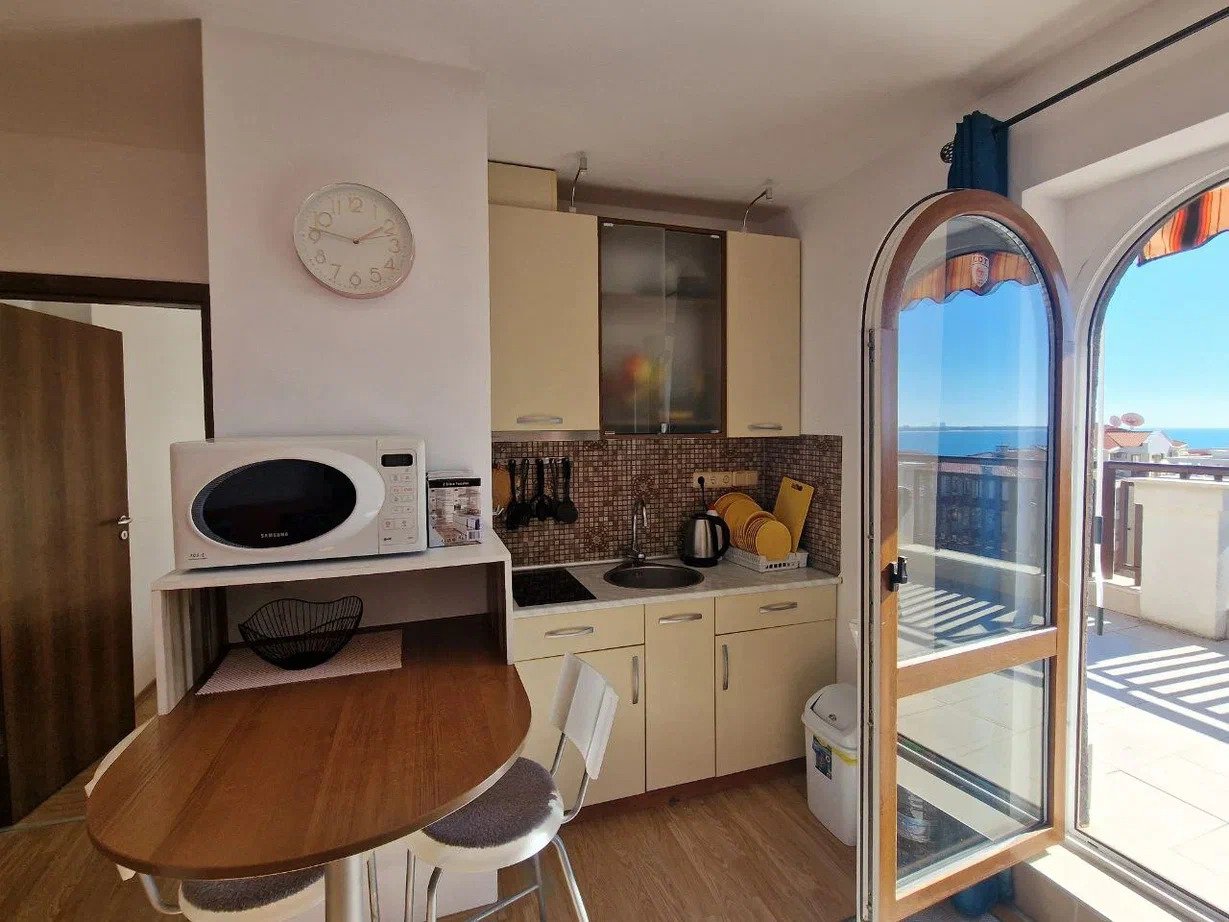 Dwupokojowe mieszkanie typu penthouse w Royal Palm z widokiem na morze w Sveti Vlas, Bułgaria