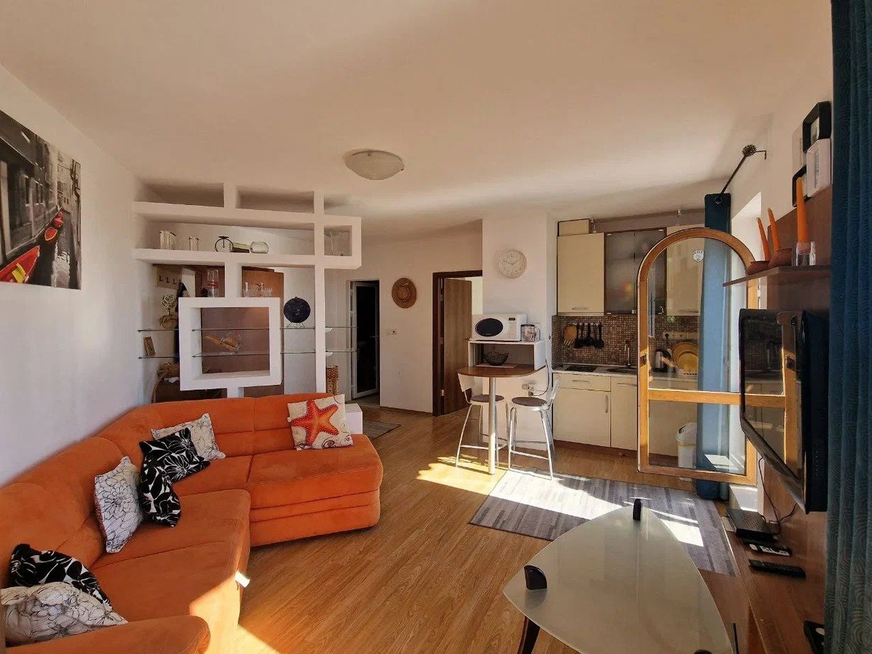 Dwupokojowe mieszkanie typu penthouse w Royal Palm z widokiem na morze w Sveti Vlas, Bułgaria