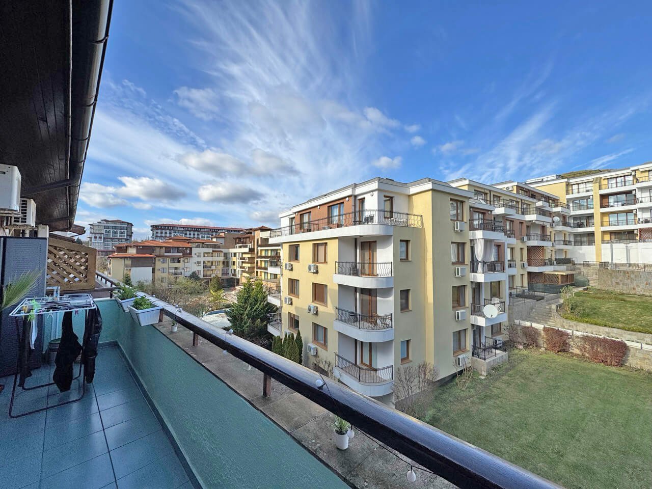 Dwupokojowe mieszkanie w kompleksie Garden of Eden w Sveti Vlas, Bułgaria