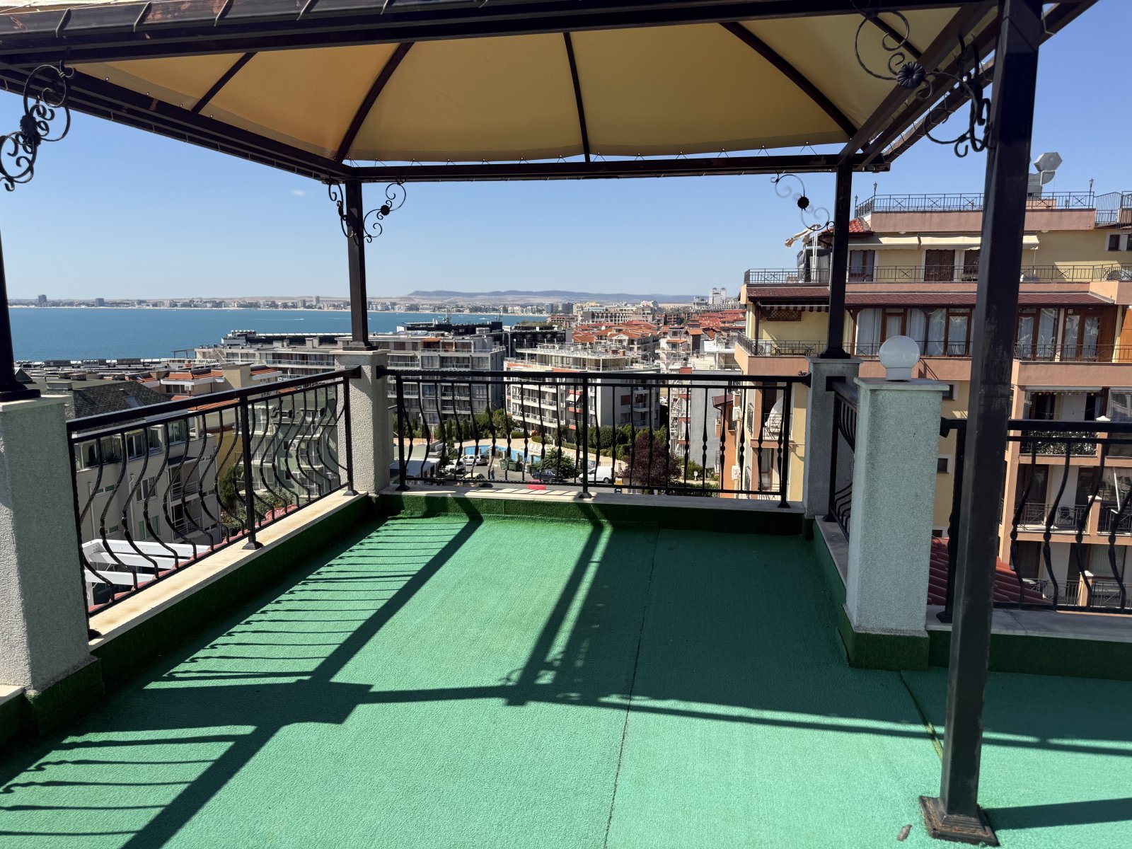 2-pokojowe mieszkanie z widokiem na morze, Villa Antorini, Sveti Vlas, Bułgaria