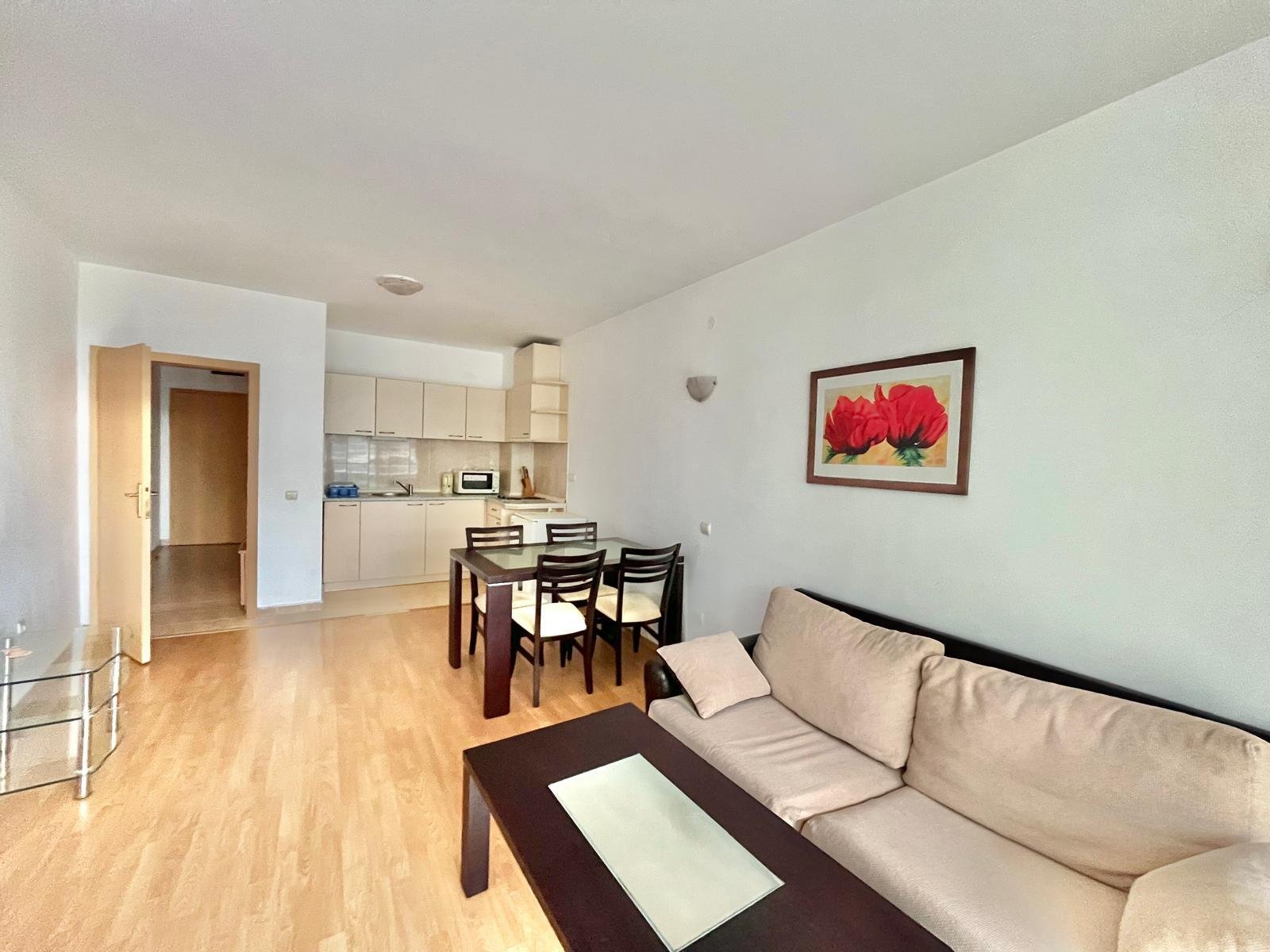 Dwupokojowe mieszkanie w kompleksie Sunny Holiday, Sunny Beach, Bułgaria