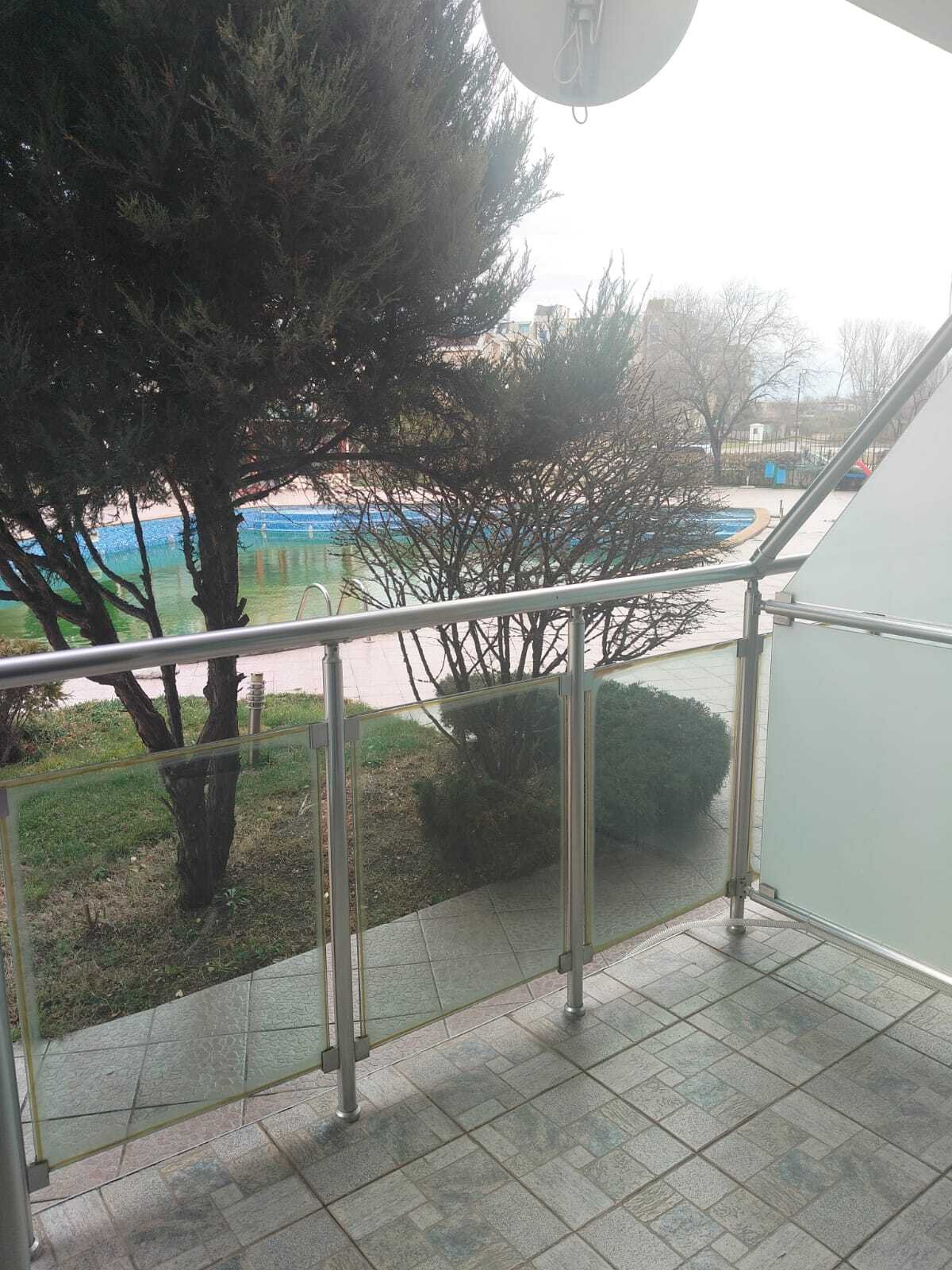 Studio z widokiem na basen w kompleksie Djulia, Słoneczny Brzeg, Bułgaria