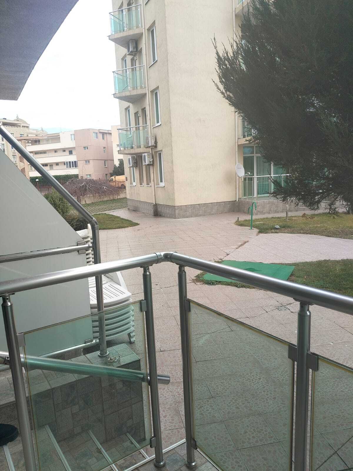 Studio z widokiem na basen w kompleksie Djulia, Słoneczny Brzeg, Bułgaria