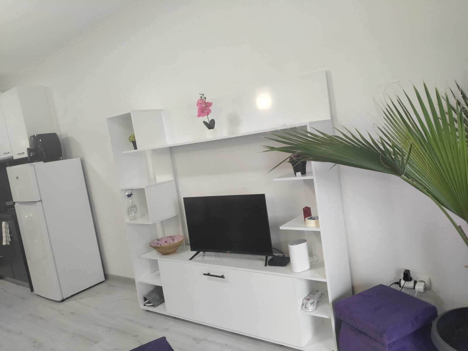 Sunny Beach: Studio z widokiem na basen w kompleksie Djulia, Słoneczny Brzeg, Bułgaria 