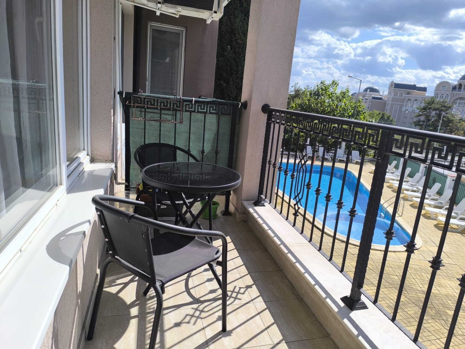 Dwupokojowe mieszkanie z widokiem na basen w kompleksie Lifestyle 1, Sveti Vlas, Bułgaria