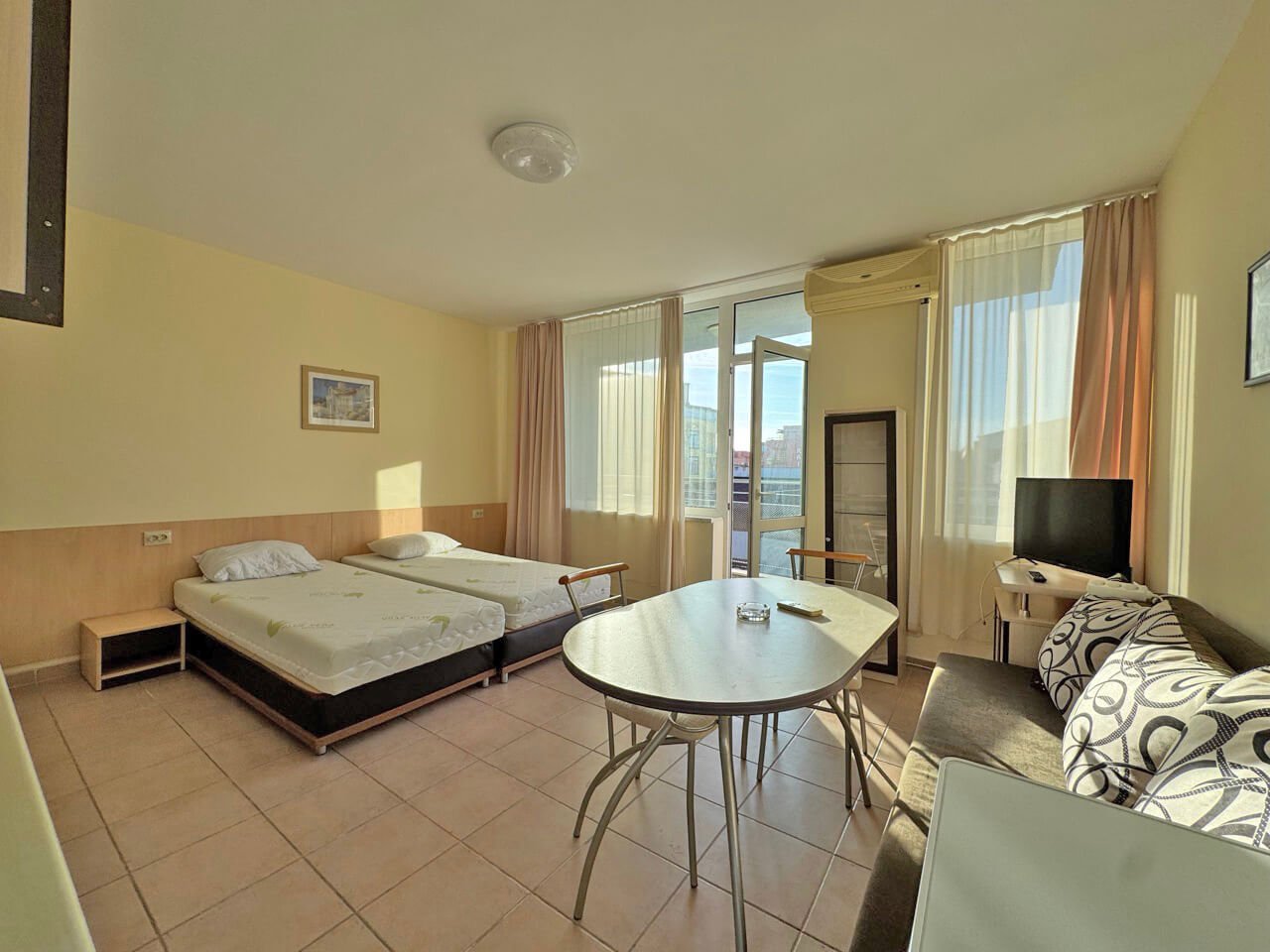 Dwupokojowe mieszkanie w kompleksie „Favorit” na Słonecznym Brzegu, Bułgaria