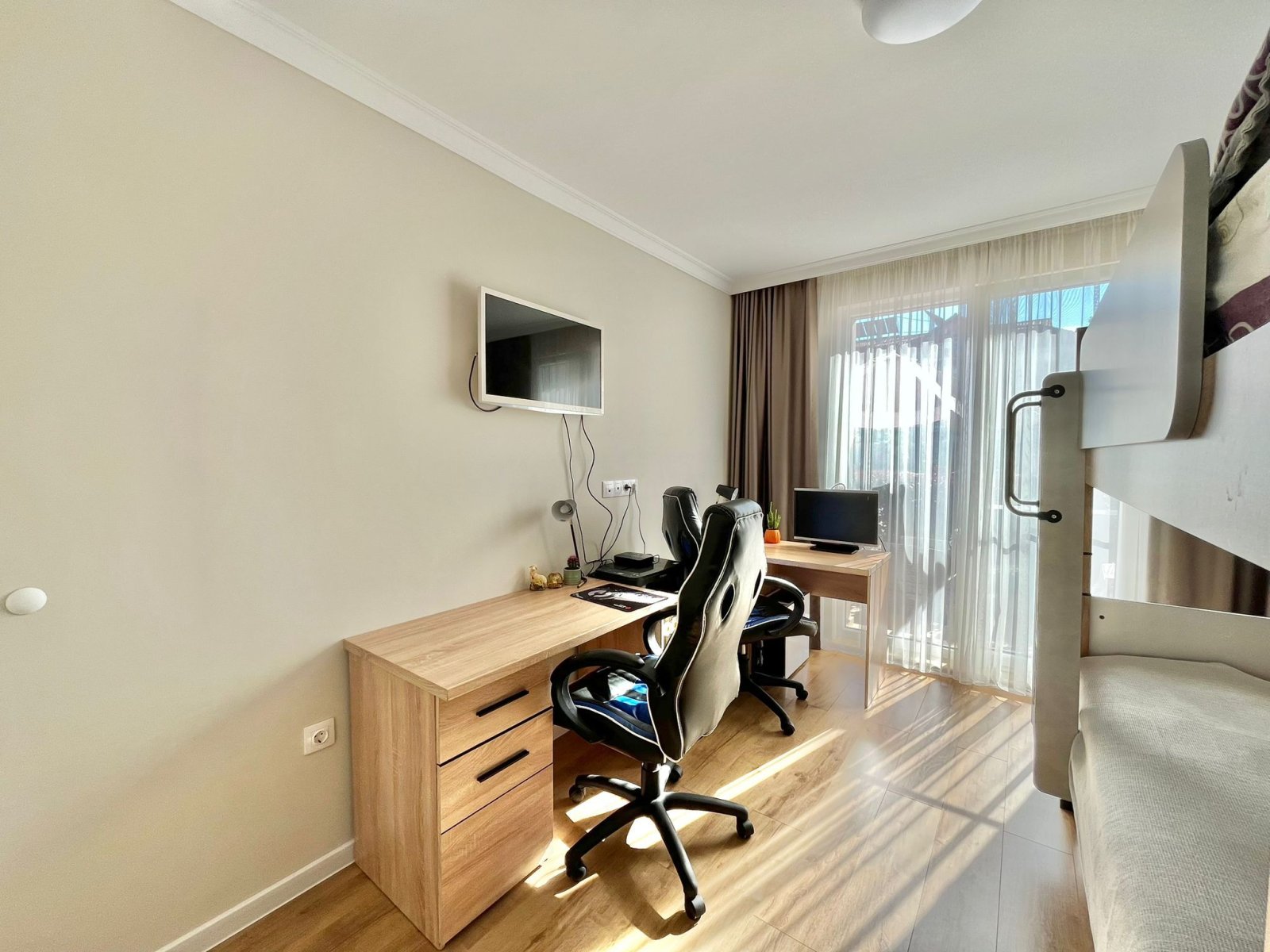 Piękny 3-pokojowy apartament typu mała kamienica w Ravdzie, Bułgaria