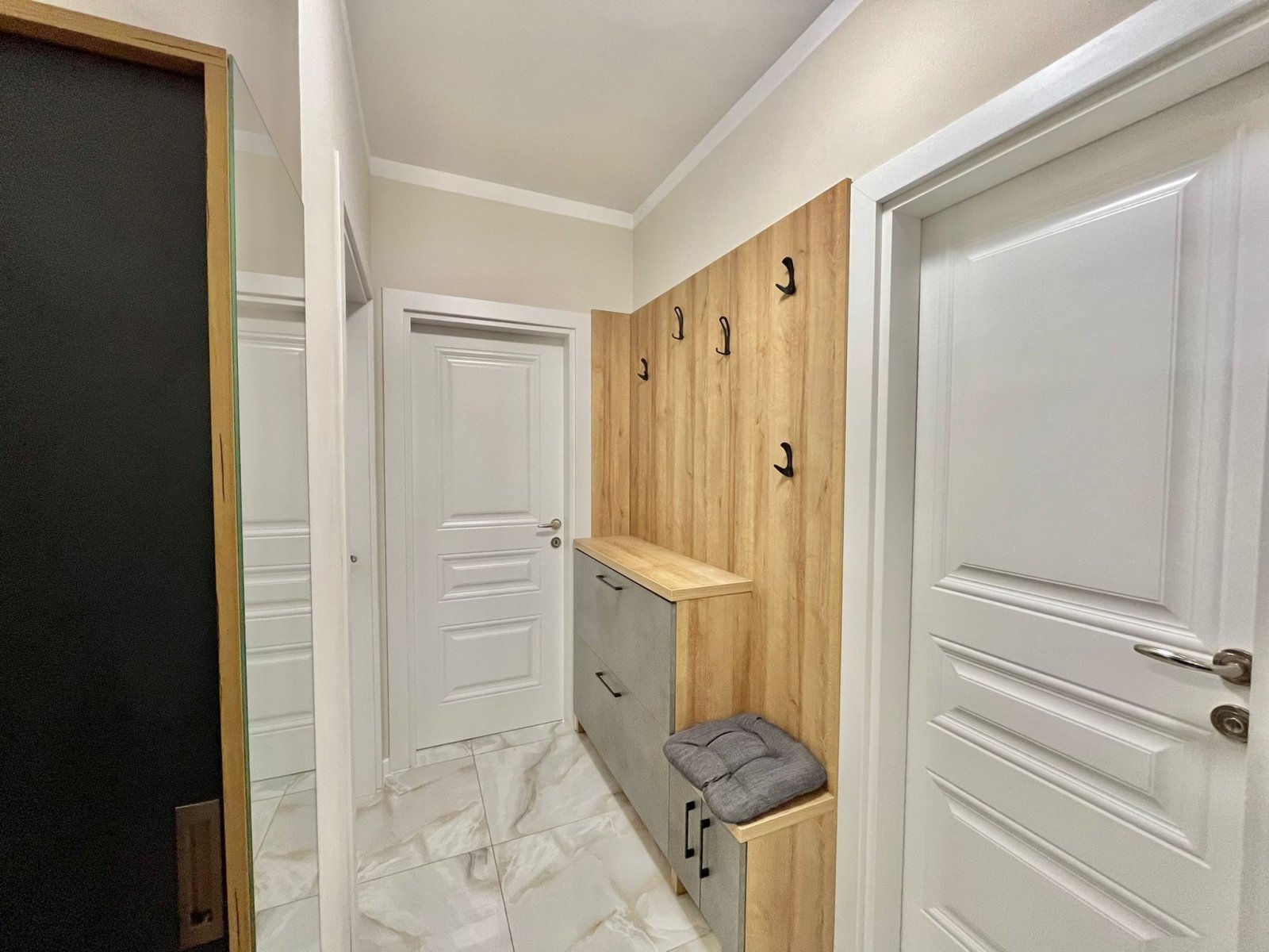 Piękny 3-pokojowy apartament typu mała kamienica w Ravdzie, Bułgaria