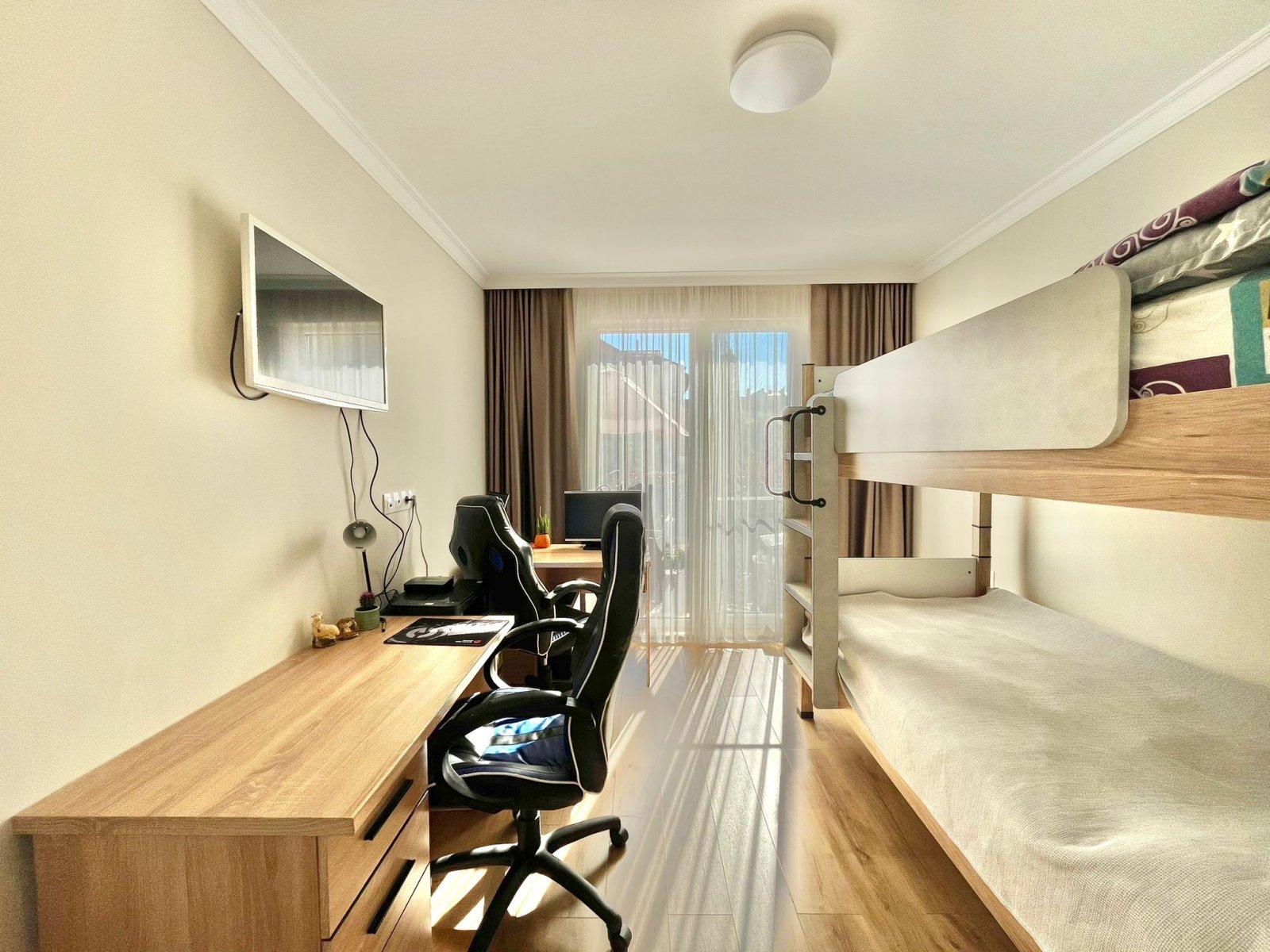 Piękny 3-pokojowy apartament typu mała kamienica w Ravdzie, Bułgaria