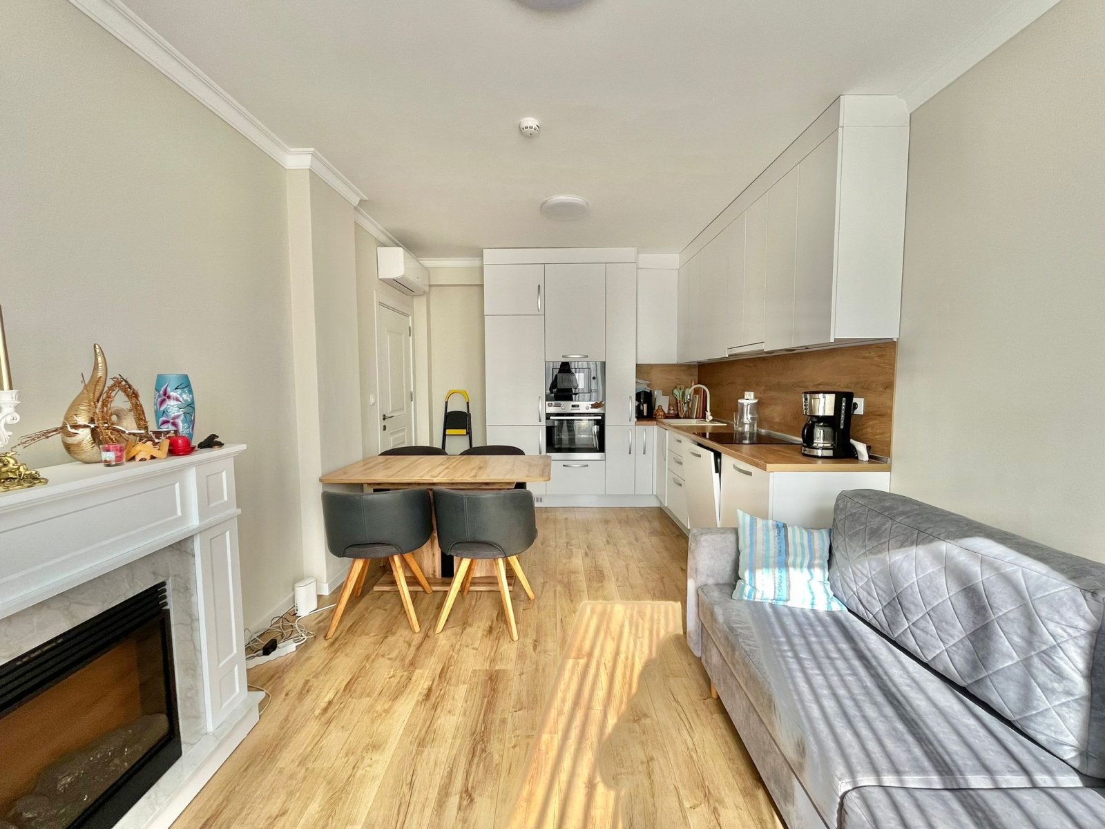 Piękny 3-pokojowy apartament typu mała kamienica w Ravdzie, Bułgaria