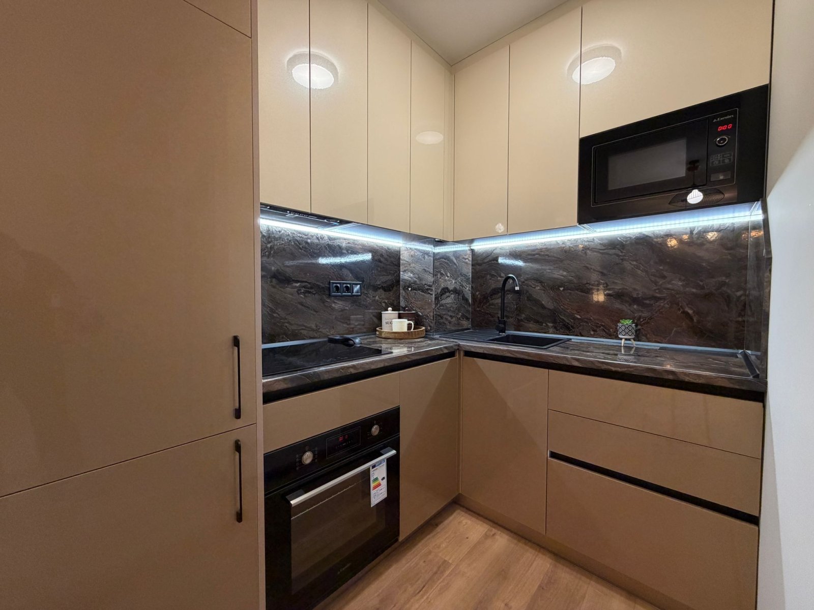 Dwupokojowe mieszkanie z widokiem na basen w kompleksie Emilia Romana Verde, Sunny Beach