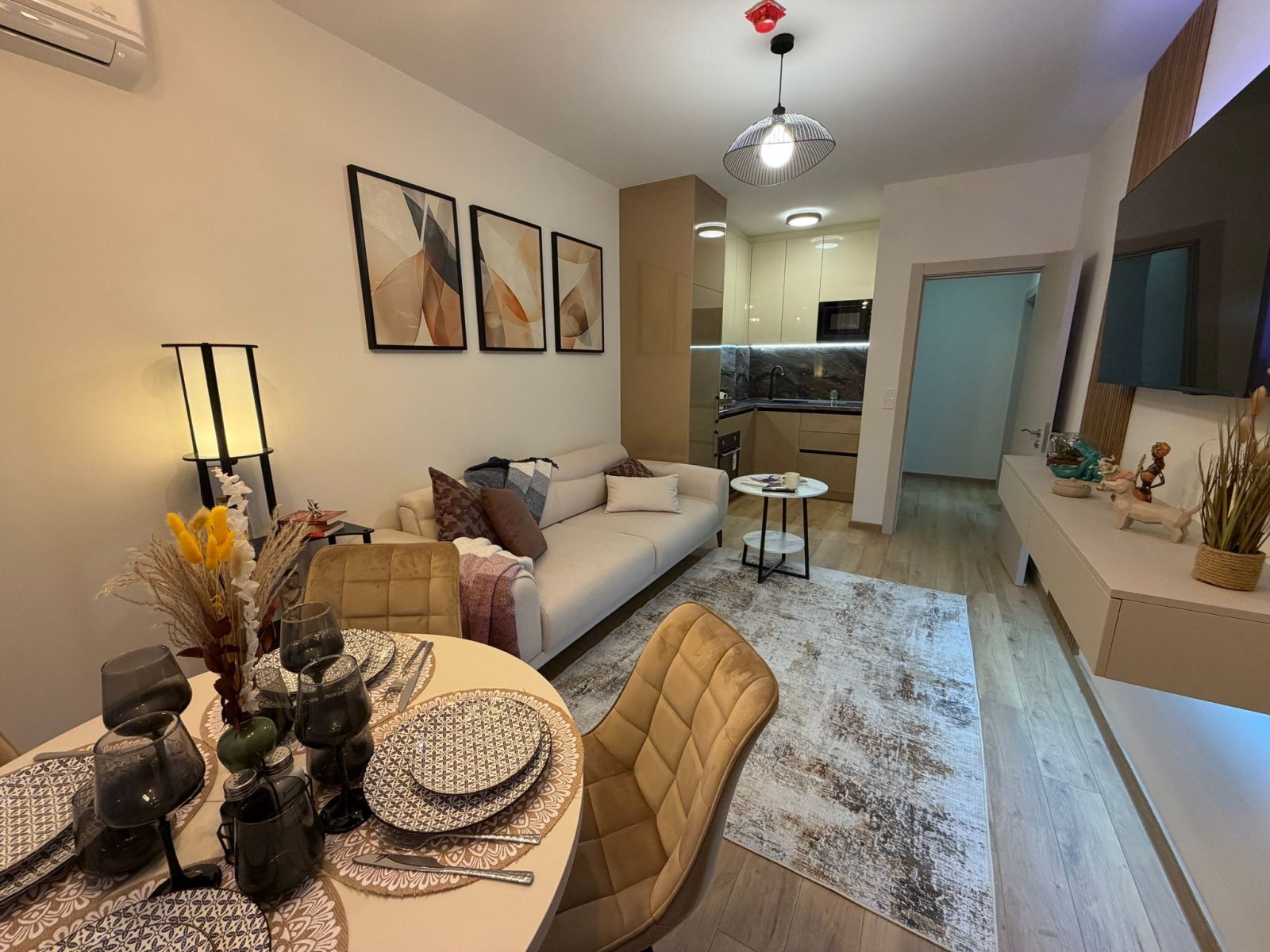 Dwupokojowe mieszkanie z widokiem na basen w kompleksie Emilia Romana Verde, Sunny Beach