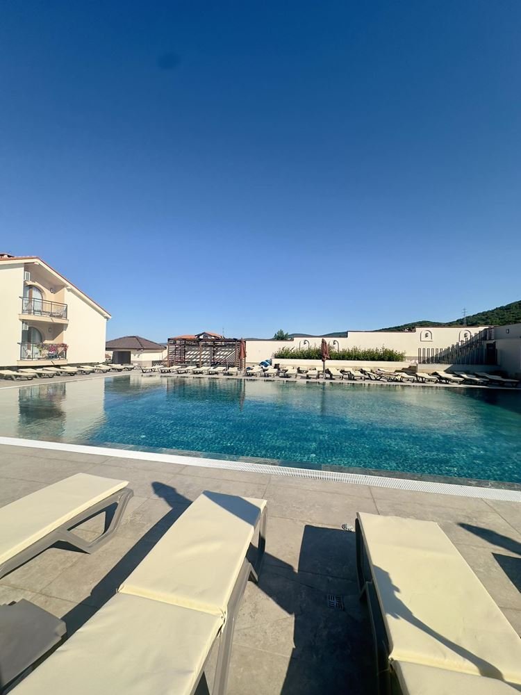 Mieszkanie 1+1 w kompleksie Grand Village, Koszaritsa, Bułgaria