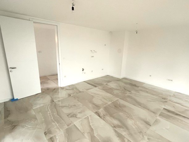 Neue Wohnung mit Garten in Krk auf der Insel Krk