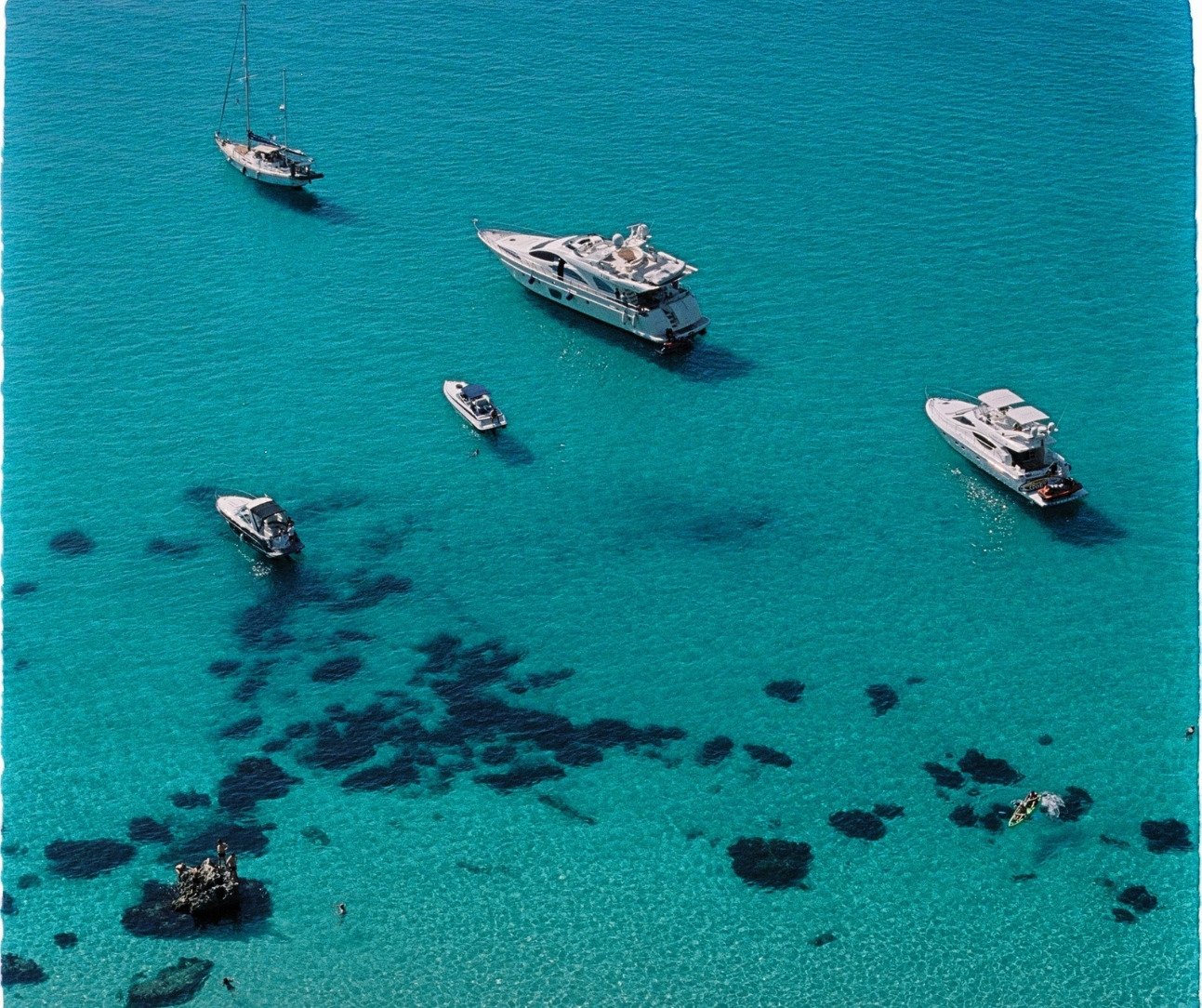 Weltberühmtes Resort mit 3 Zimmern und zwei Badezimmern am Golfplatz in Zypern