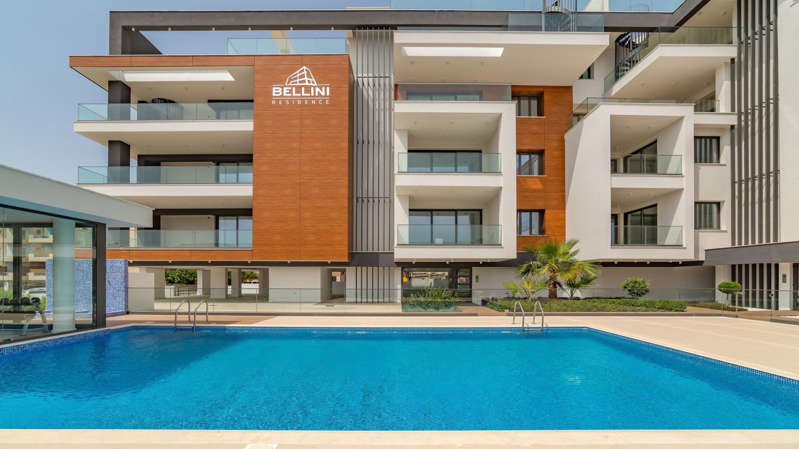 Luxuriöses Penthouse mit 4 Schlafzimmern in einer prestigeträchtigen Anlage, nur 350 m vom Strand entfernt, Limassol, Zypern