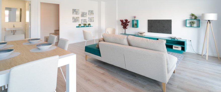 Luxuriöses Haus mit einzigartigem Meerblick an der Costa Blanca, in Strand- und Golfnähe!