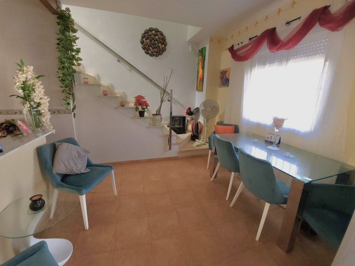 Großzügiges Haus mit Solarium, Whirlpool und Algorfa-Garten – ideales Familienwohnen in Golfnähe