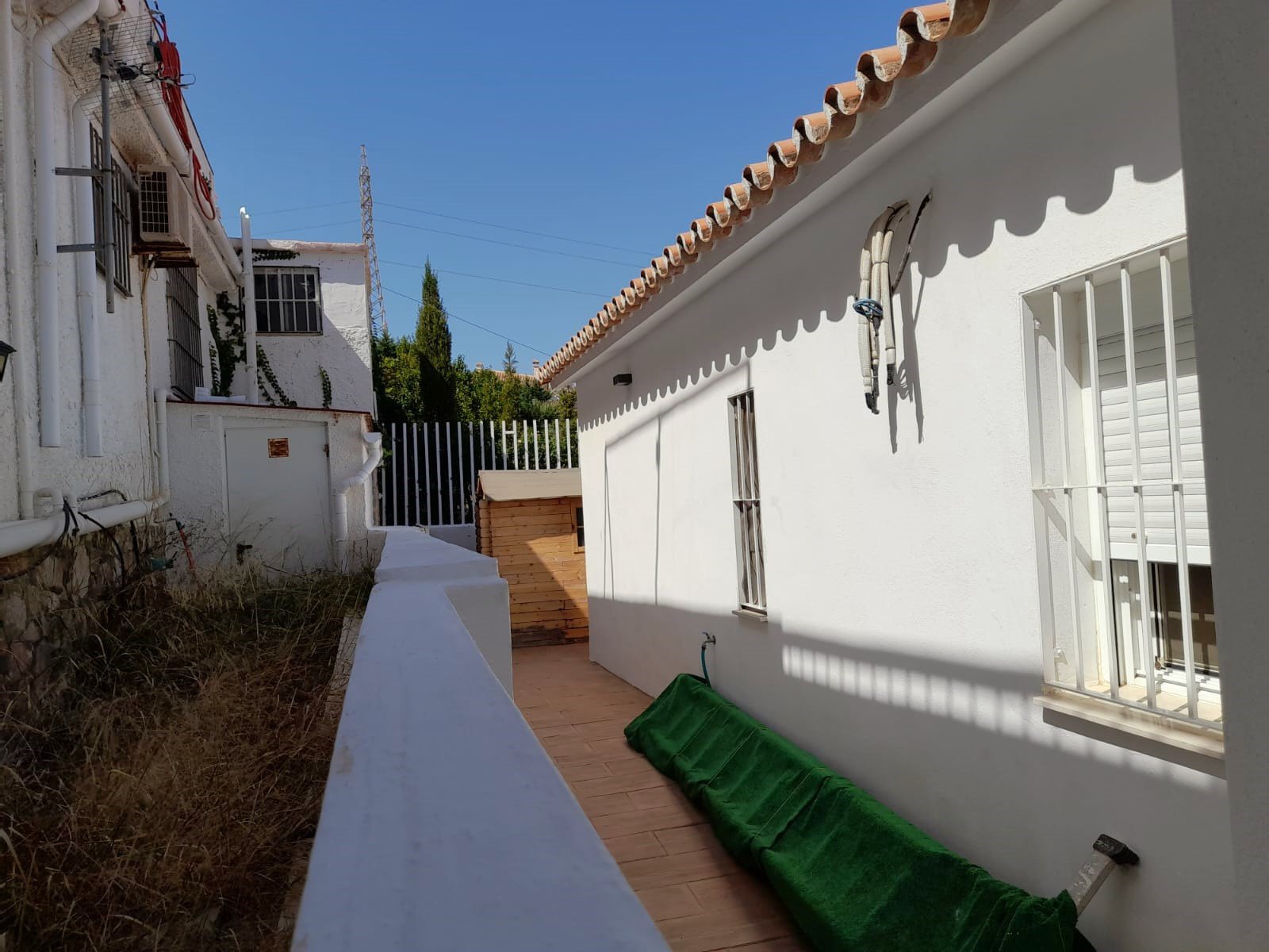 Exklusives Haus mit Meerblick – 500 Meter vom Strand entfernt, Fuengirola, Málaga