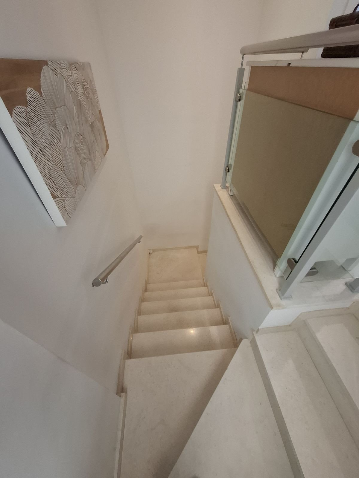 Helles Duplex-Penthouse, 100 m vom Strand La Bajadilla entfernt – Marbella