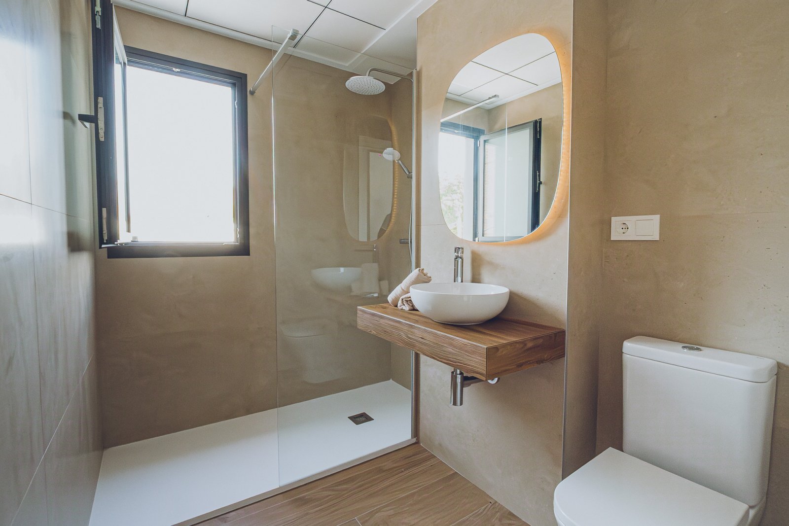 Эксклюзивные апартаменты и пентхаусы → частные террасы, гаражи и тихая обстановка → Редован