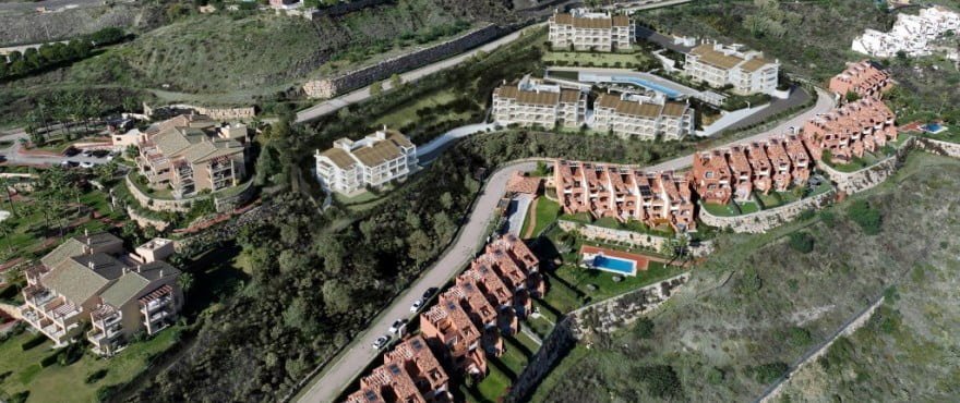 Роскошные апартаменты с большой террасой в Бенахависе – комфорт и спокойствие на побережье Коста-дель-Соль!