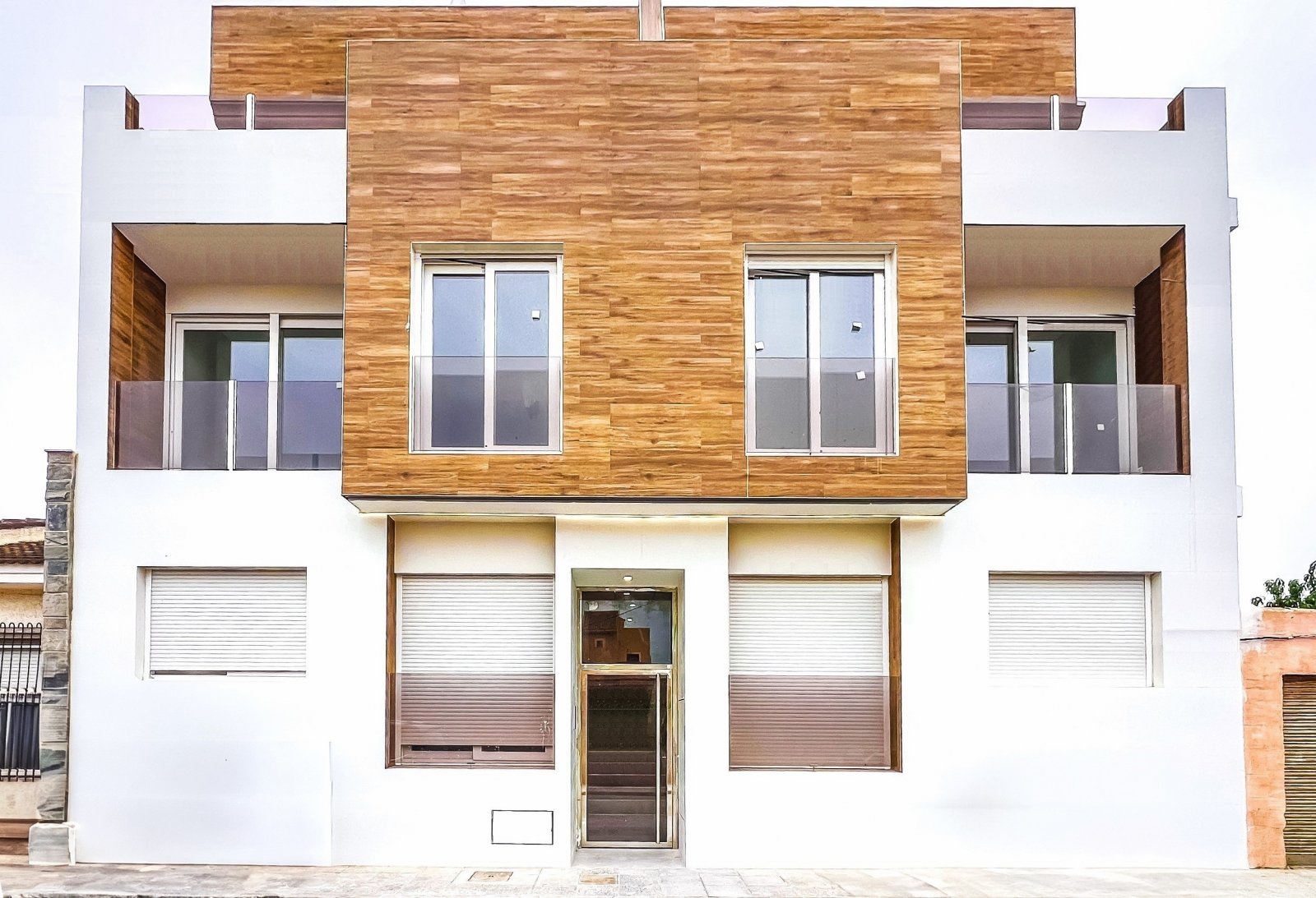 Эксклюзивные апартаменты с террасой, в 5 км от моря, Пилар-де-ла-Орадада.