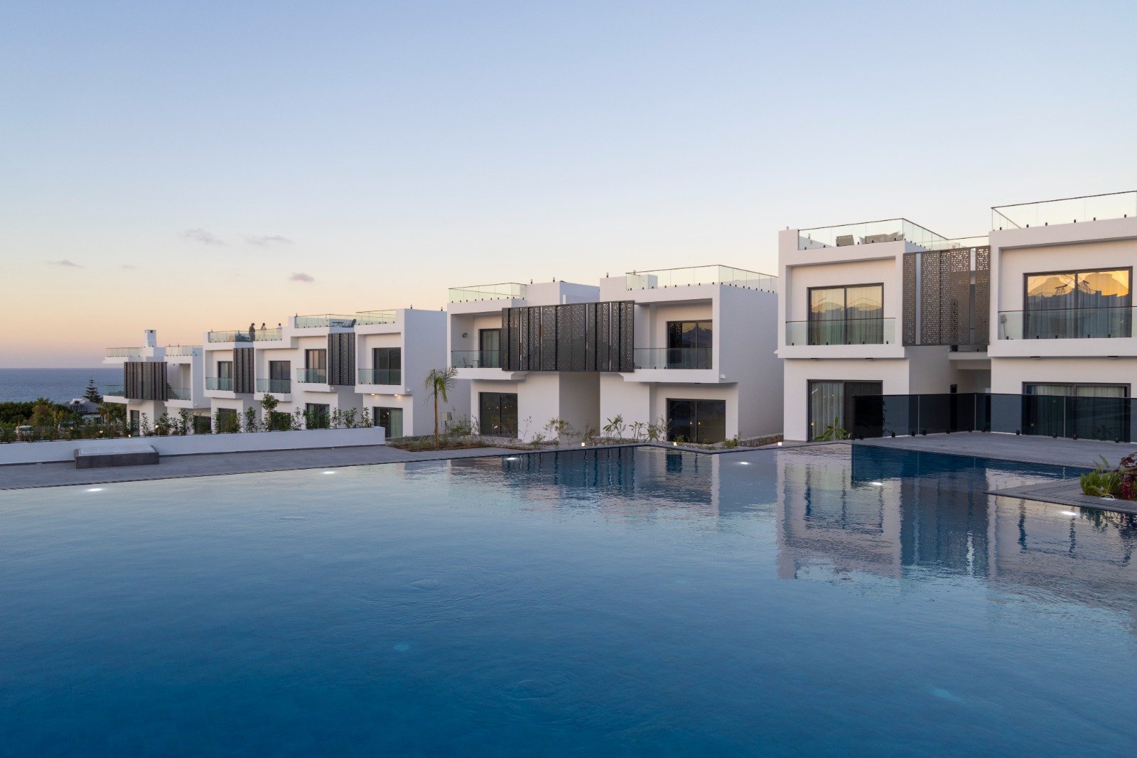 Красивые апартаменты с видом на море и горы