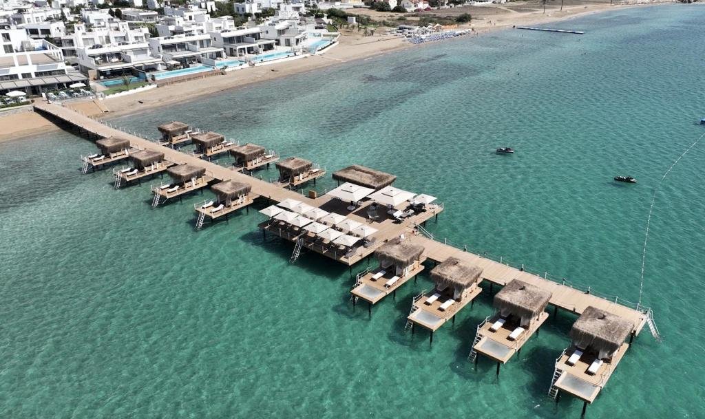 Предлагается современная полувилла в одном из самых популярных жилых комплексов Северного Кипра – Four Seasons Life, расположенном на побережье Бог...