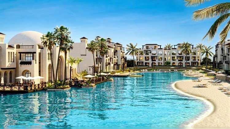 Роскошная двухкомнатная квартира с частным садом площадью 18 м²! – в Кала Саэль Хашиш