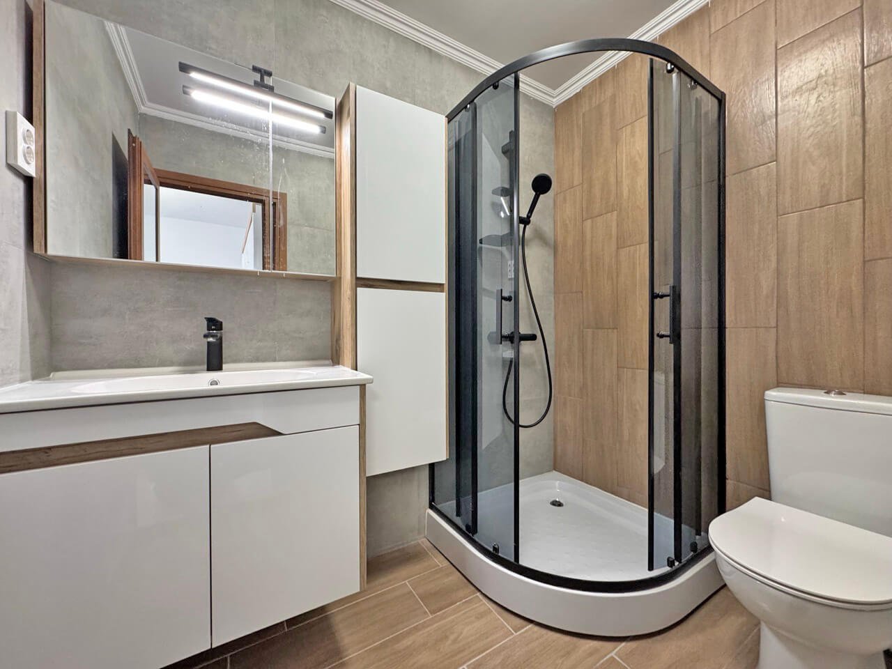 Двухкомнатная квартира в комплексе Гранд Вилладж, Кошарица, Болгария