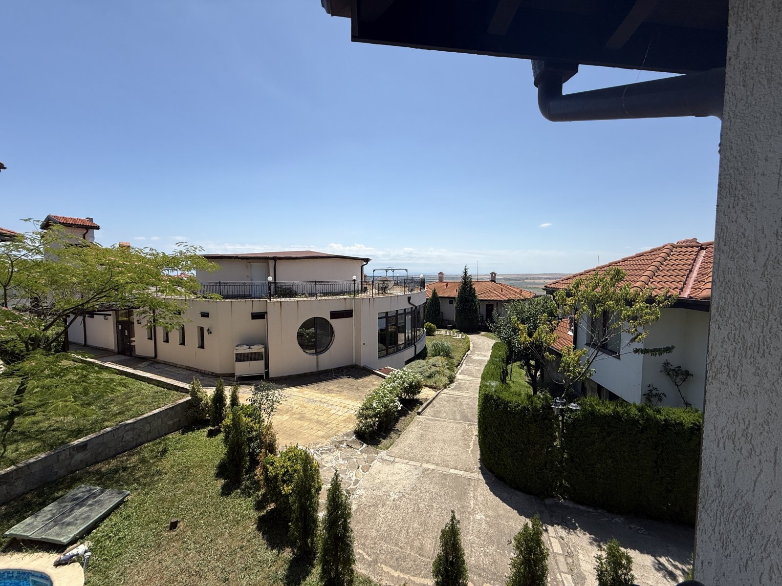 Трехкомнатная квартира в комплексе «Bay View Villas» в Косхарице, Болгария