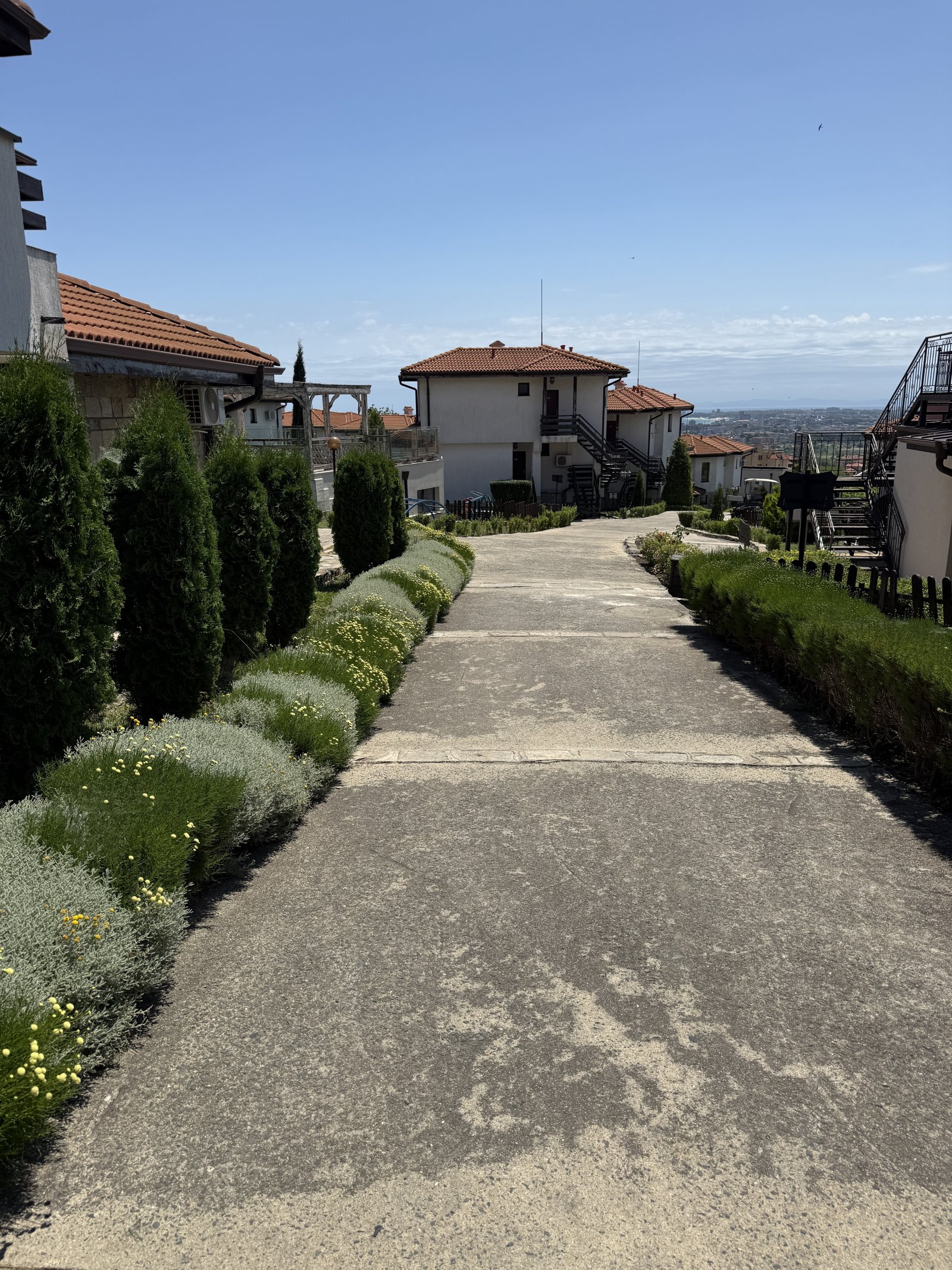 Трехкомнатная квартира в комплексе «Bay View Villas» в Косхарице, Болгария