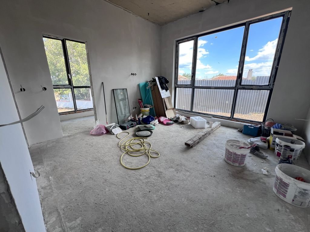 Бунгало в состоянии черновой отделки в Александрово, Болгария